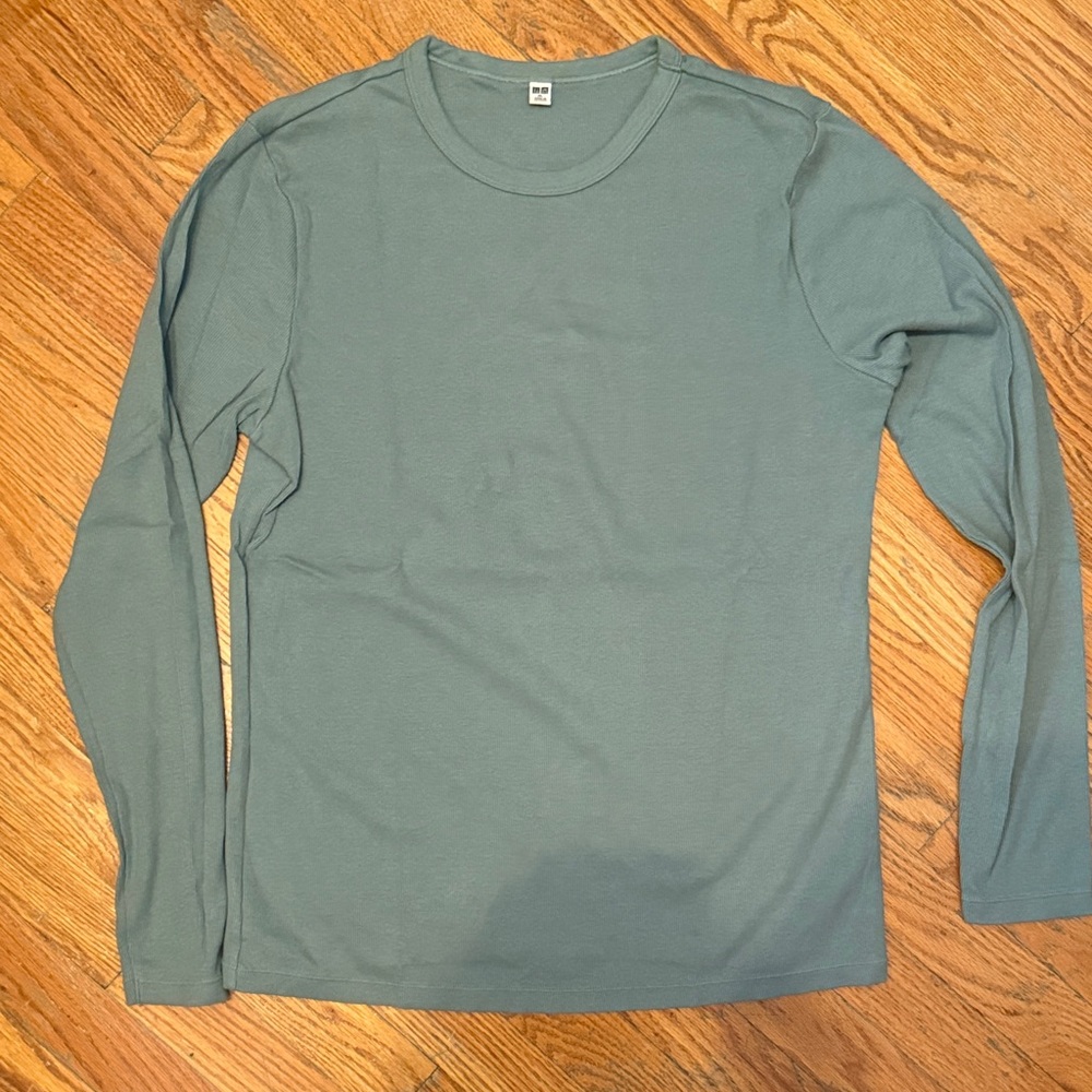 Uniqlo Teal Long Sleeve Tee